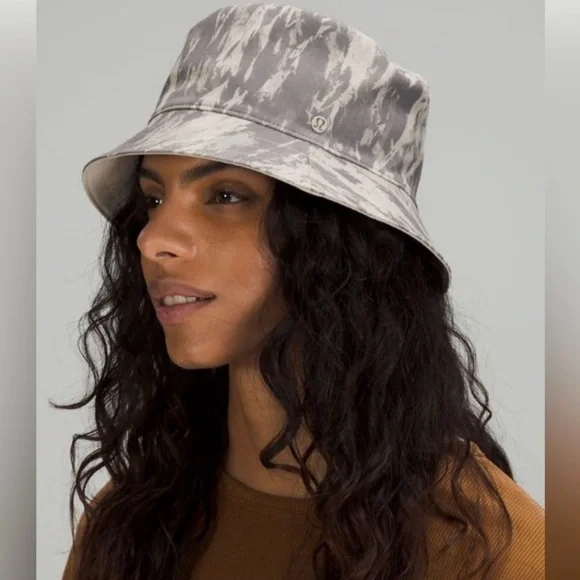 NWT Lululemon Both Ways Bucket Hat - Picture 3 of 7